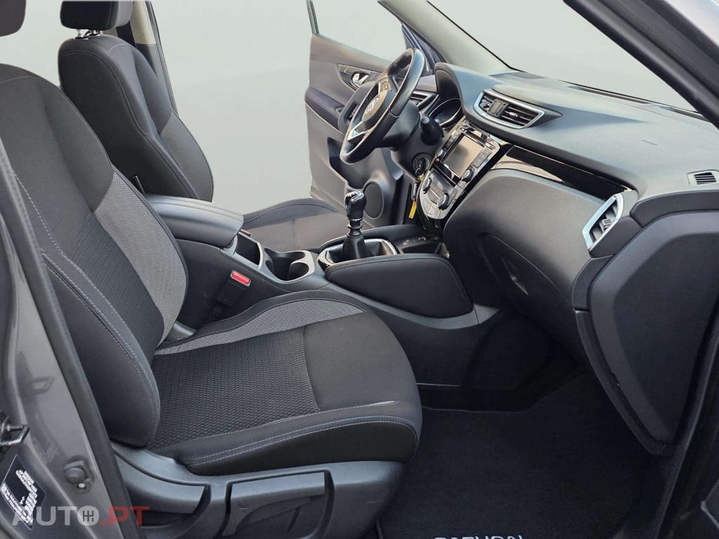 Nissan Qashqai 1.5 dCi Acenta C/Barras de Tejadillho
