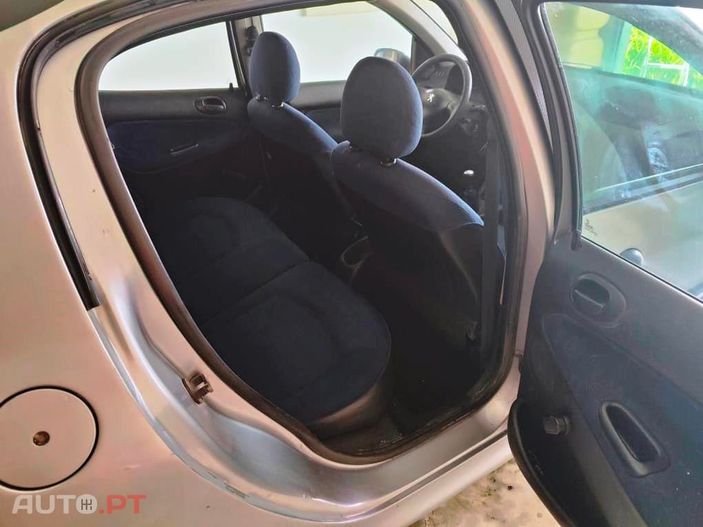 Peugeot 206 1.1 XR