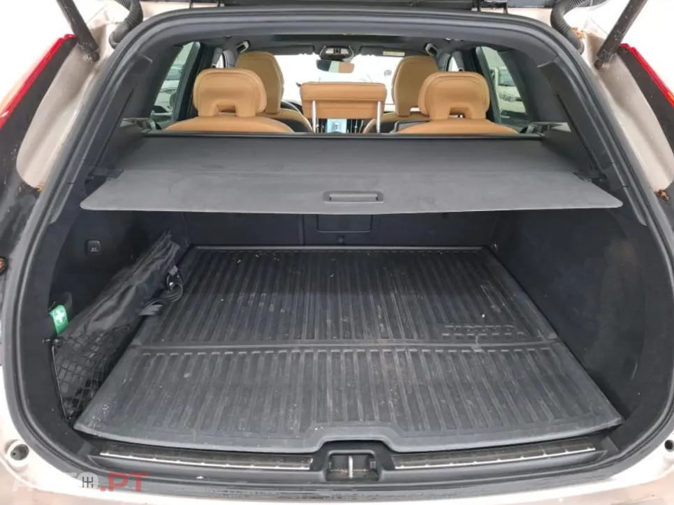 Volvo XC60 T8 AWD Recharge Ultimate Bright