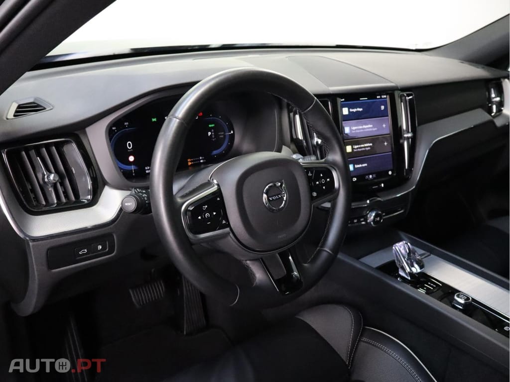 Volvo XC60 2.0 T6 PHEV Black Edition AWD