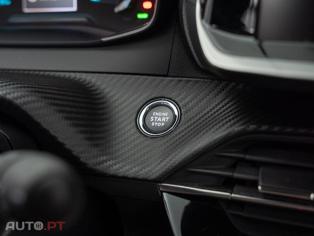 Peugeot E-208 50 kWh Active Pack