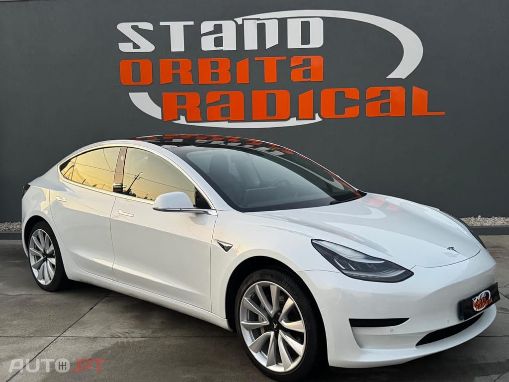 Tesla Model 3 Long-Range Dual Motor AWD