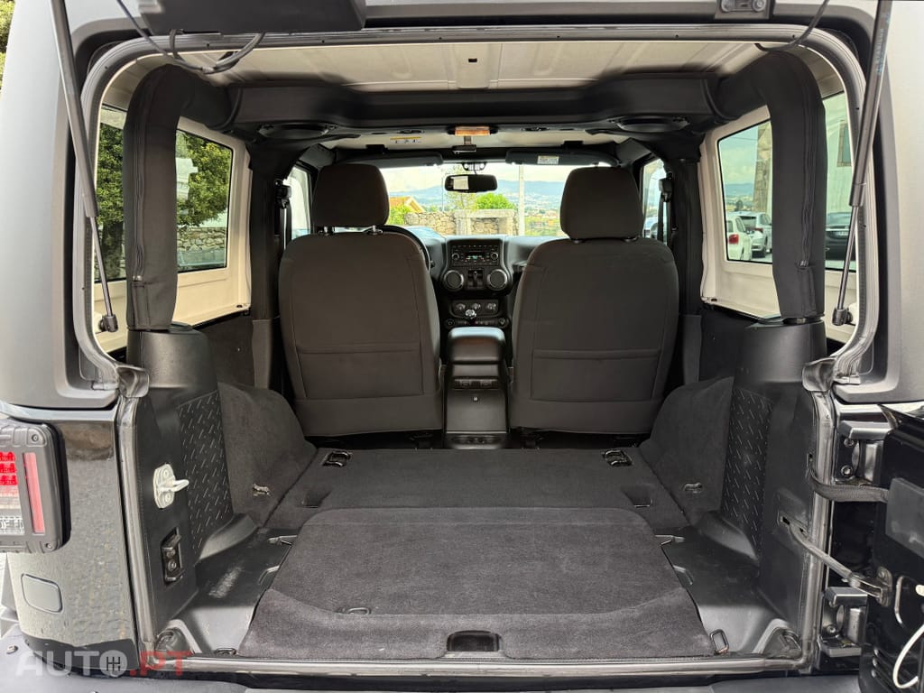 Jeep Wrangler 2.8 CRD MTX Sport 4L