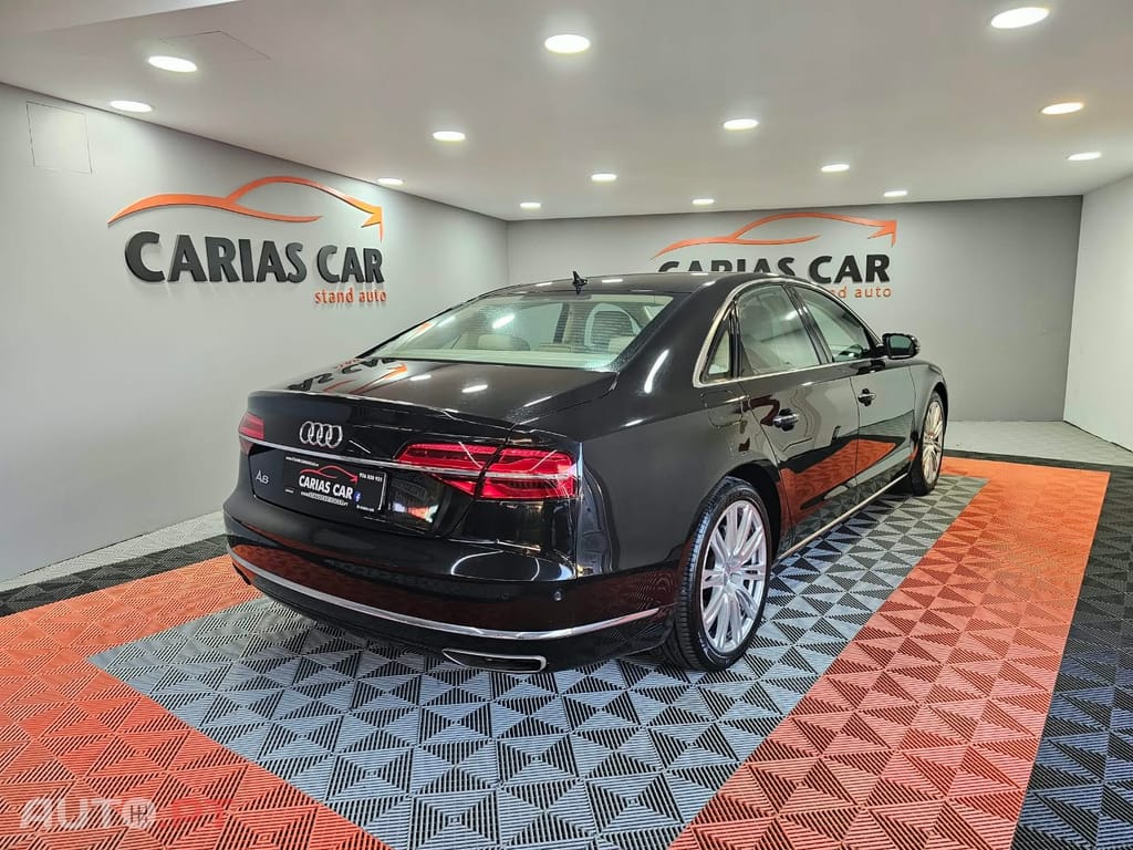 Audi A8 3.0 TDI V6 quattro Clean Exclusive