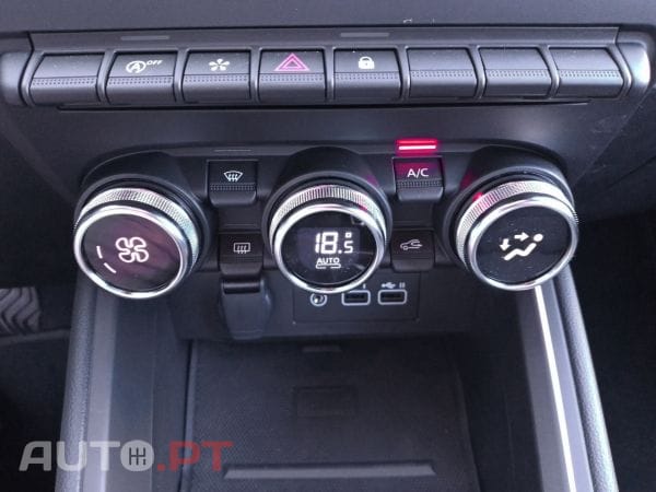 Renault Clio TCe 100 Bi-Fuel Techno