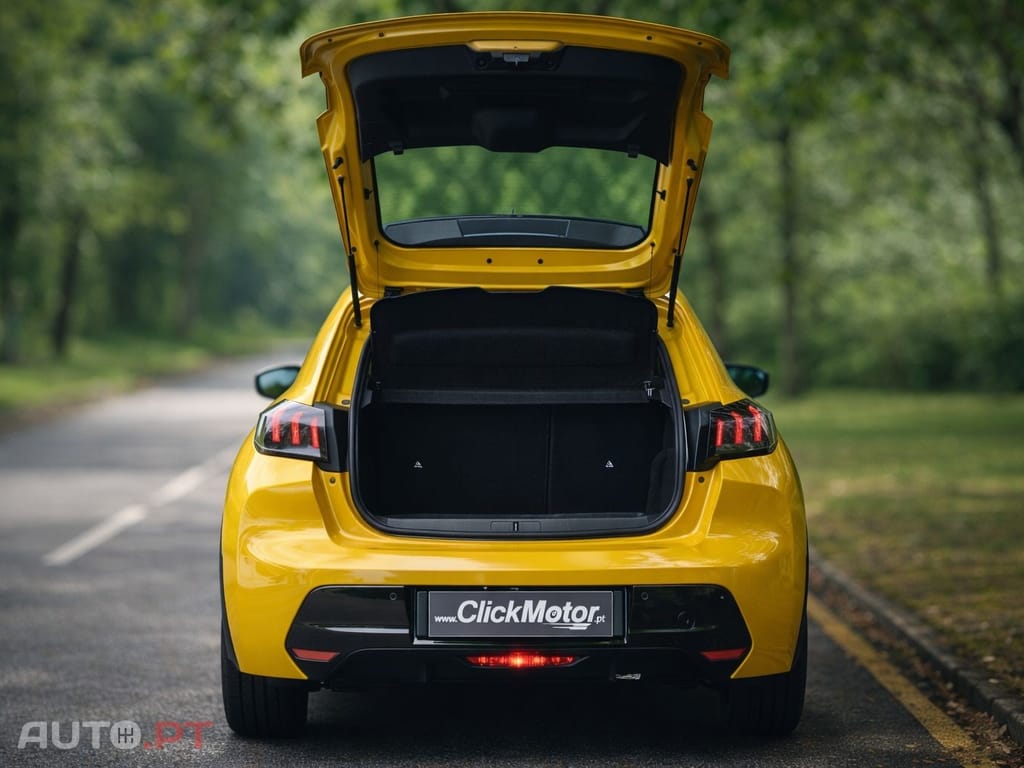 Peugeot E-208 Active