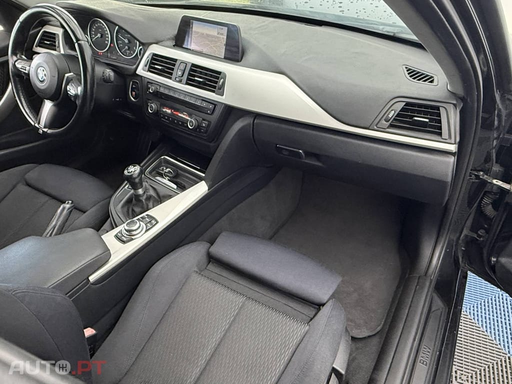 BMW 318 d Pack M