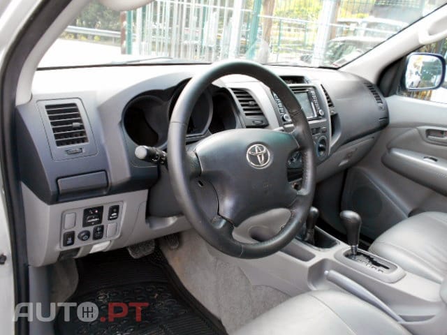 Toyota Hilux Traker 3.0D-4D OFF ROAD