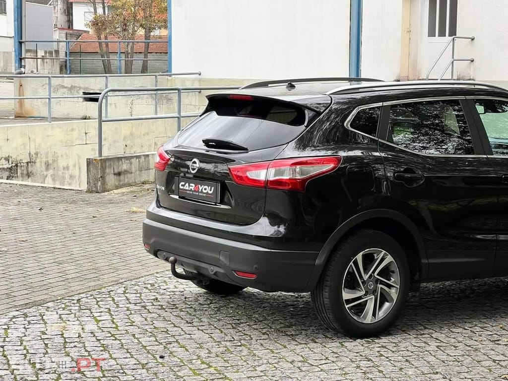 Nissan Qashqai 1.5 dCi Tekna Premium Pele