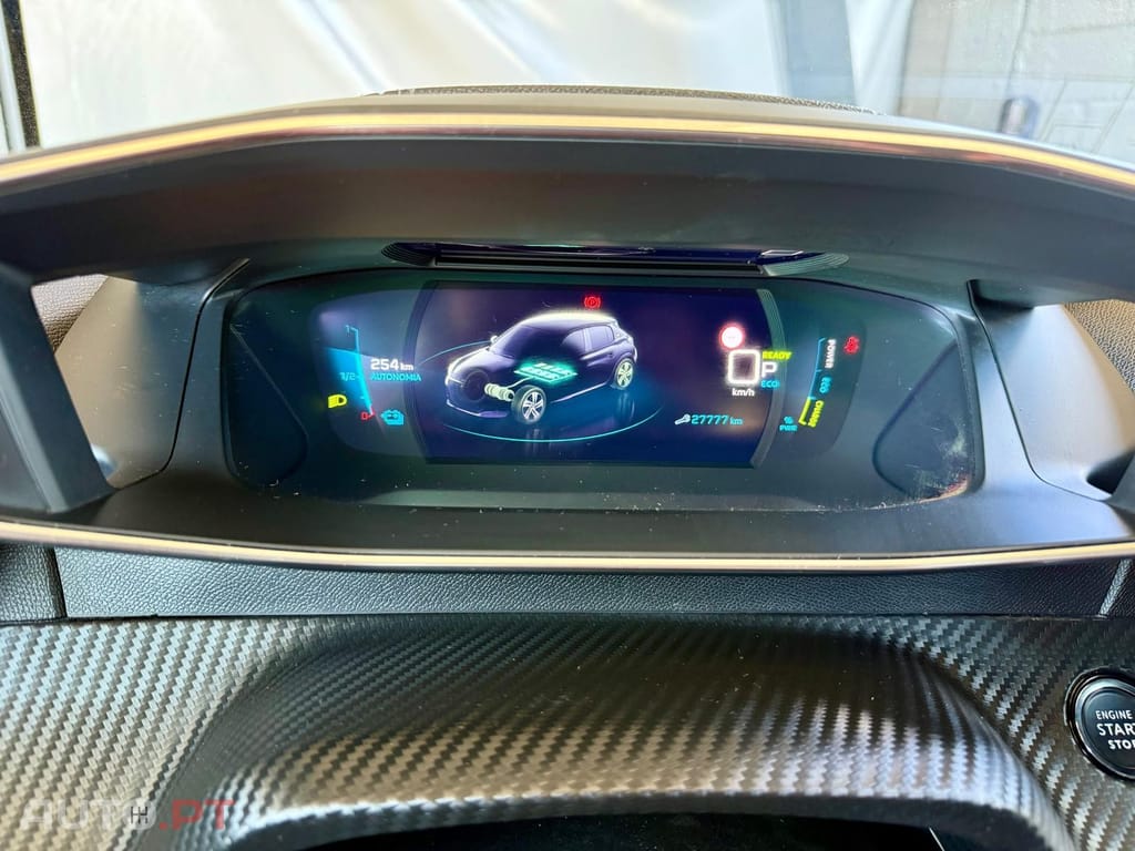 Peugeot E-208 50 kWh GT
