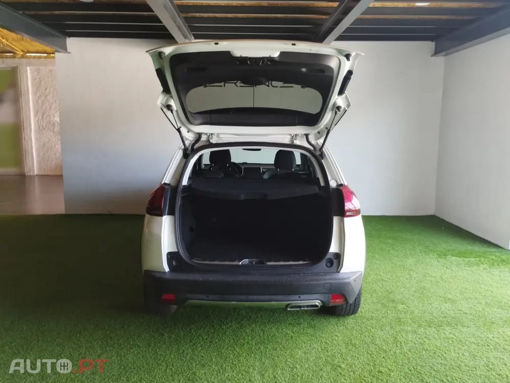 Peugeot 2008 1.2 PureTech GT Line