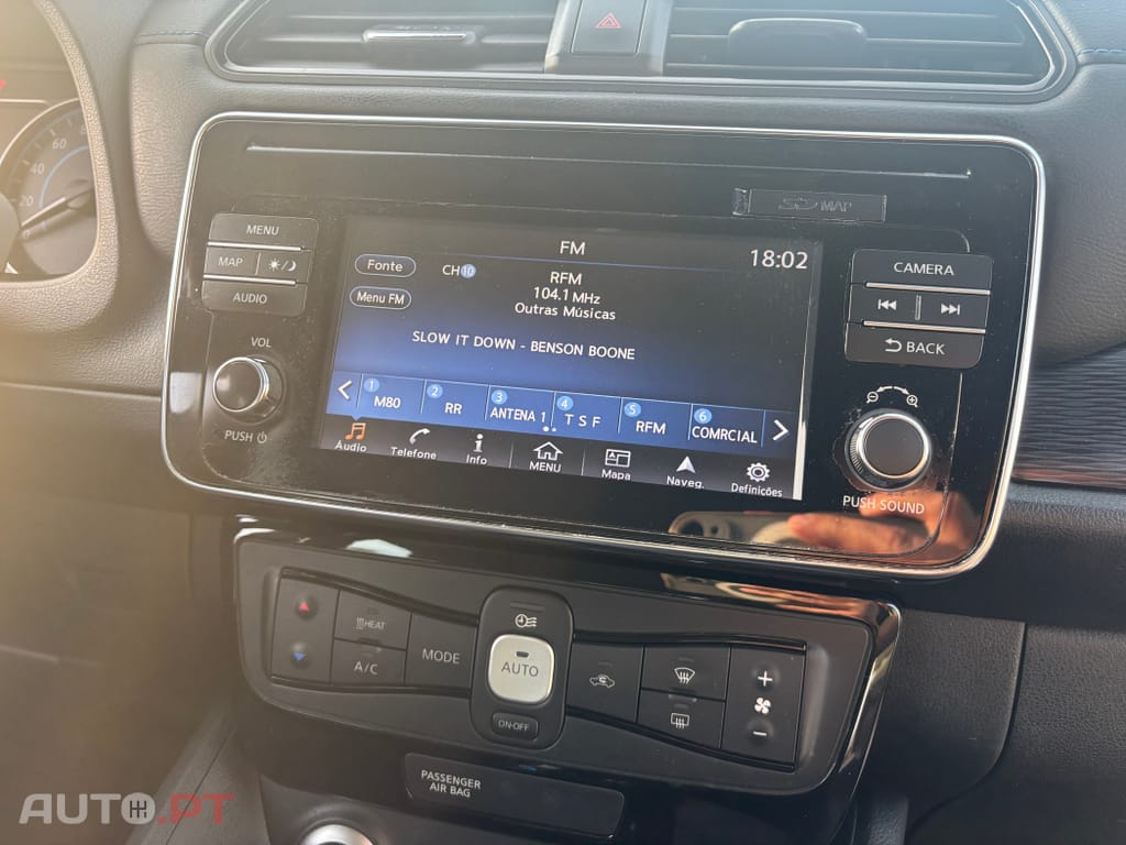 Nissan Leaf Tekna ProPilot Park