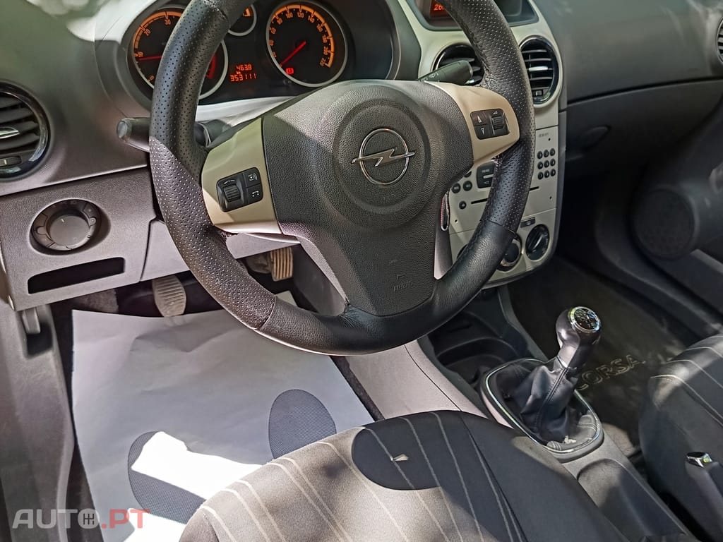 Opel Corsa 1.3 CDTi Enjoy EcoFLEX