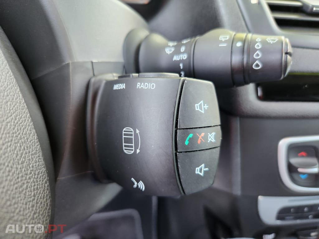 Renault Mégane Coupe 1.6 dCi Bose Edition SS