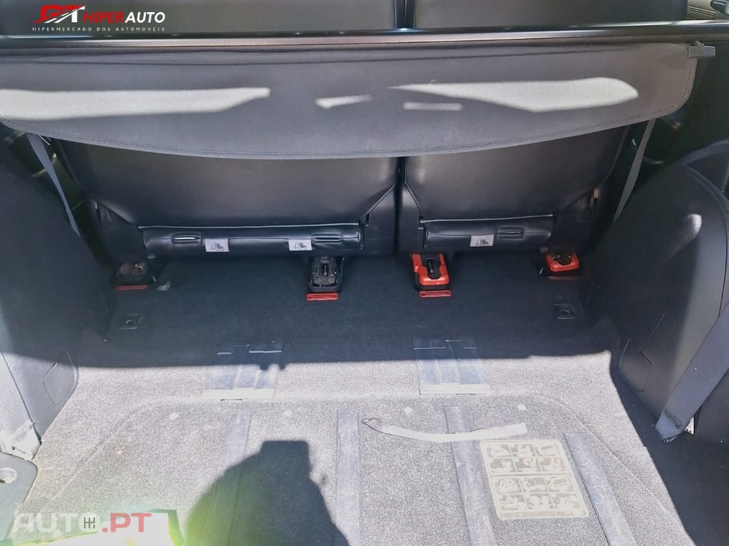 Mitsubishi Outlander 2.2 DI-D Instyle Navi