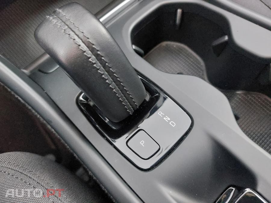 Volvo XC40 1.5 T5 PHEV R-Design Expression