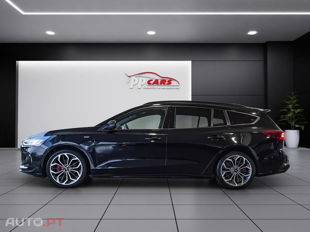 Ford Focus SW 1.0 EcoBoost MHEV ST-Line X