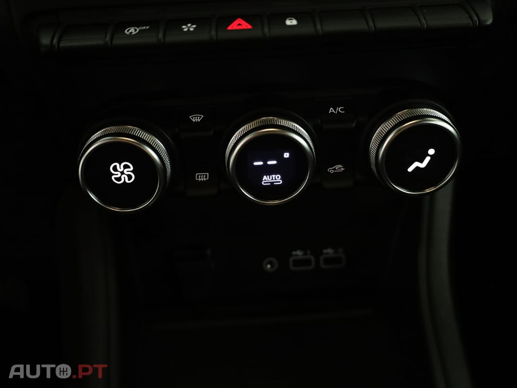 Renault Captur Captur 1.0 TCe Techno Bi-Fuel