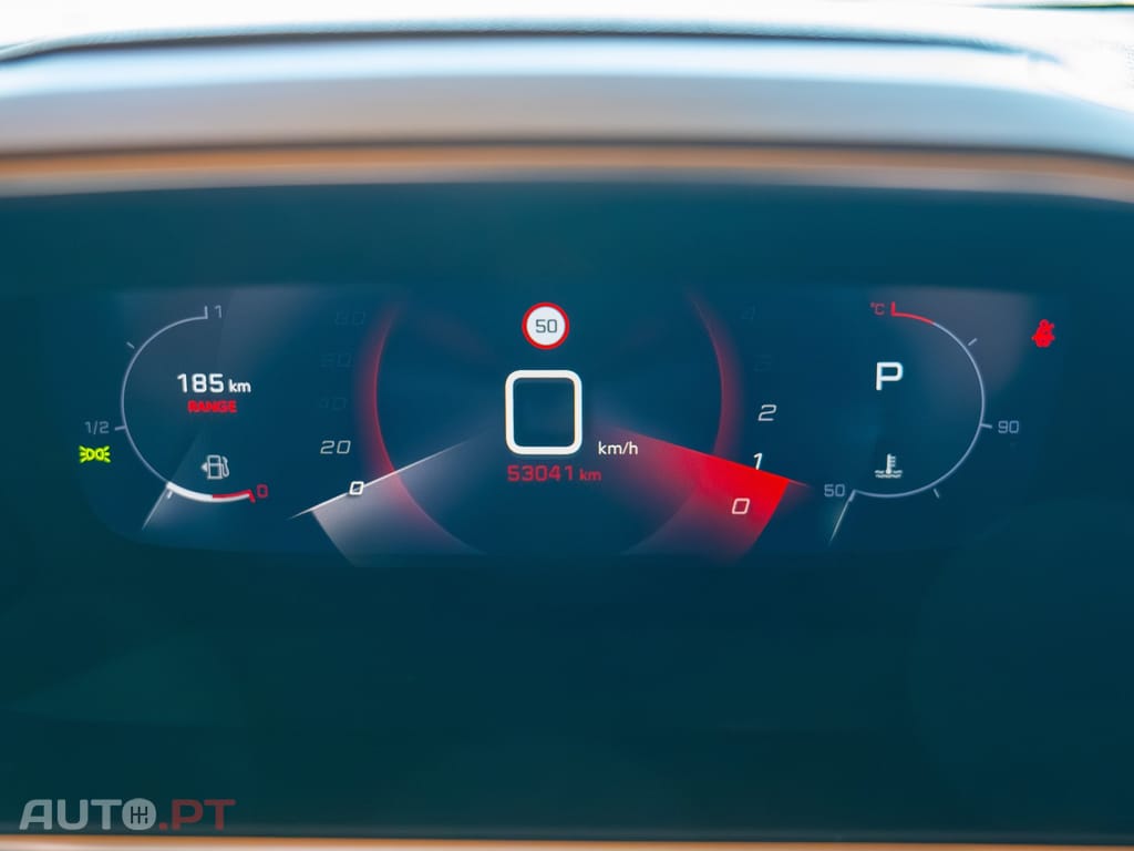 Peugeot 2008 1.2 PureTech Allure Pack EAT8