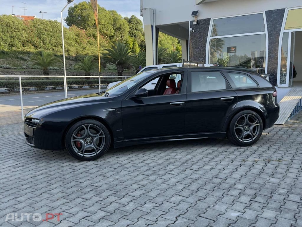Alfa Romeo 159 1.9 JTDm 16V Sportiva