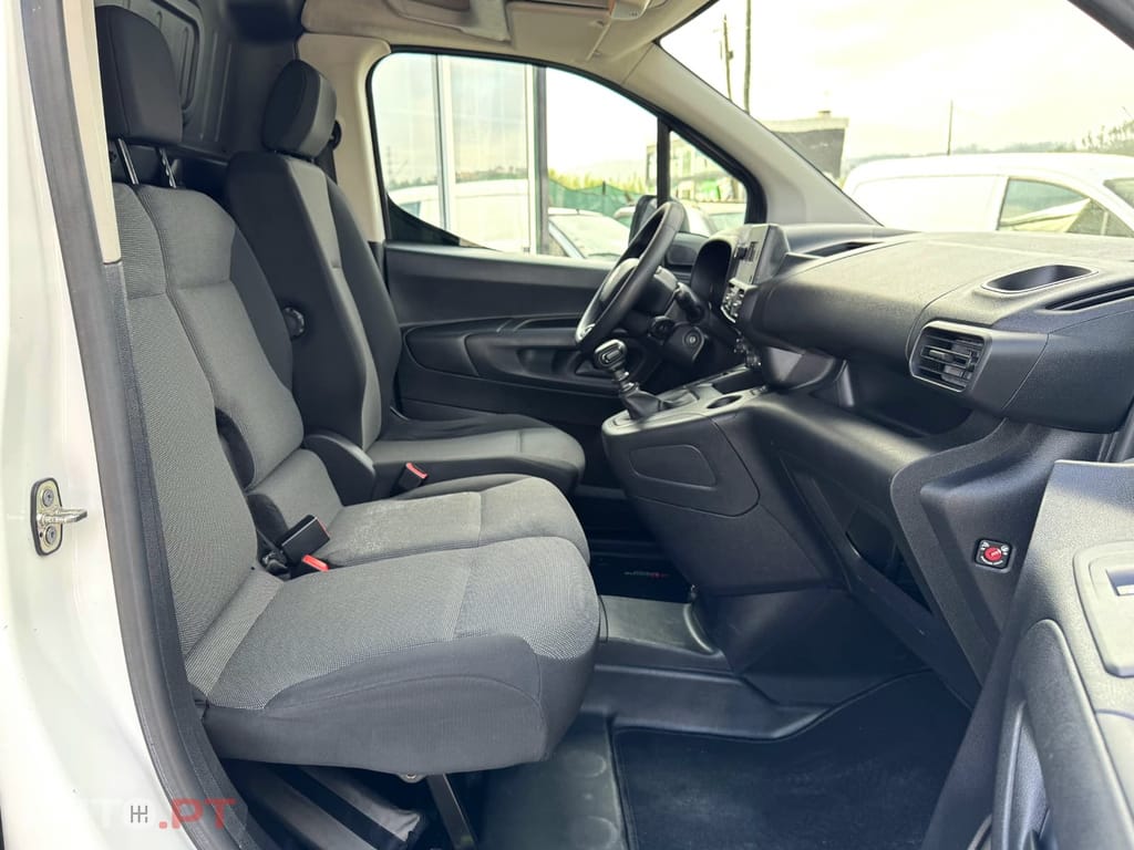 Citroen Berlingo 1.5 BlueHDi M Club- Garantia Incluída IVA Incluído