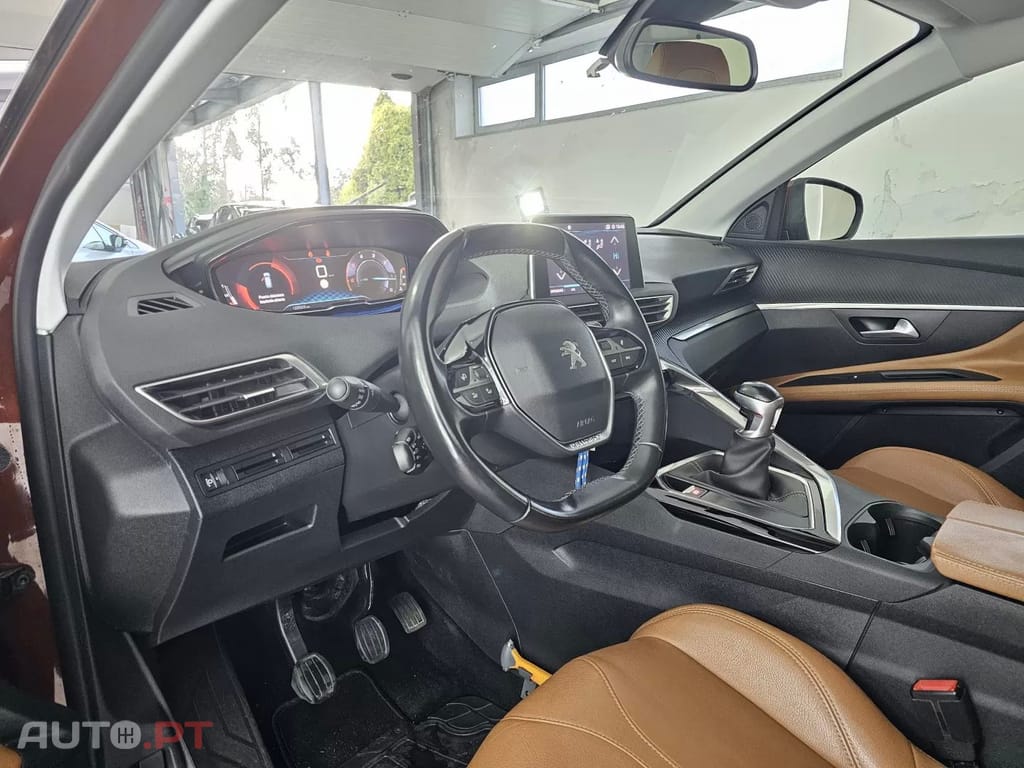 Peugeot 3008 1.6 BlueHDi Allure EAT6