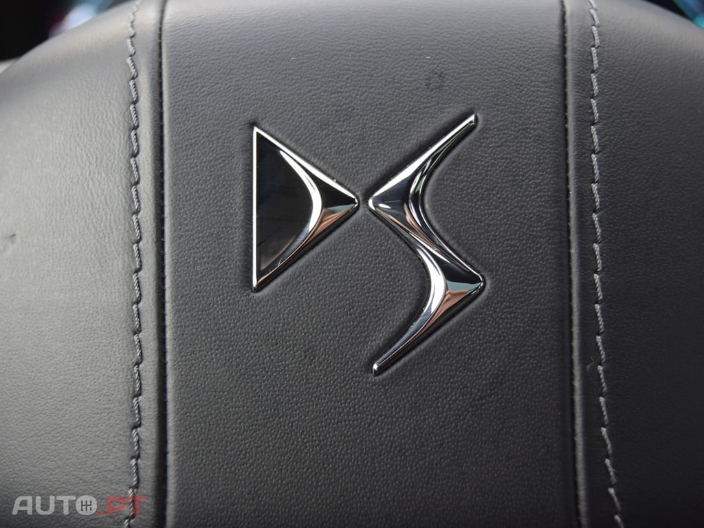 DS DS7 Crossback E-Tense SE Ligne Noire EAT8