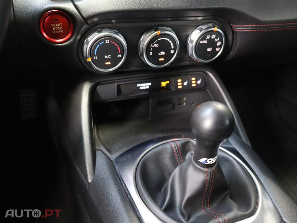 Mazda MX-5 1.5 SKY- G  Evolve Navi