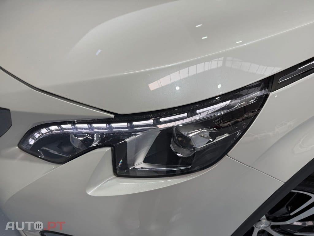 Peugeot 3008 1.5 GTLINE EAT8
