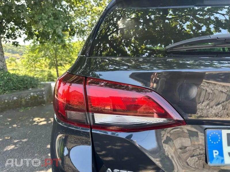 Opel Astra Sports Tourer 1.6 CDTi Cosmo S/S J18