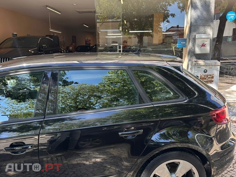 Audi A3 Sportback 1.6 TDI S tronic sport