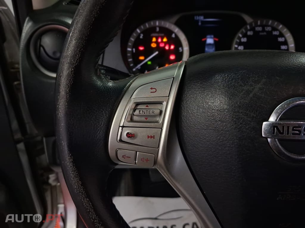 Nissan Navara 2.3 dCi CD 4WD N-Connecta