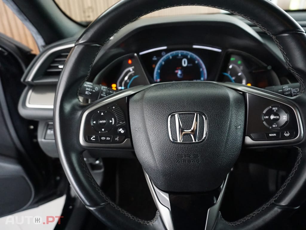 Honda Civic 1.0 i-VTEC Elegance