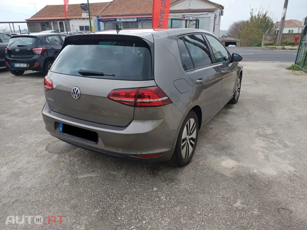 Volkswagen e-Golf AC/DC