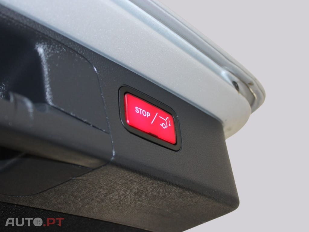 Mercedes-Benz E 300 De AVANTGARDE 