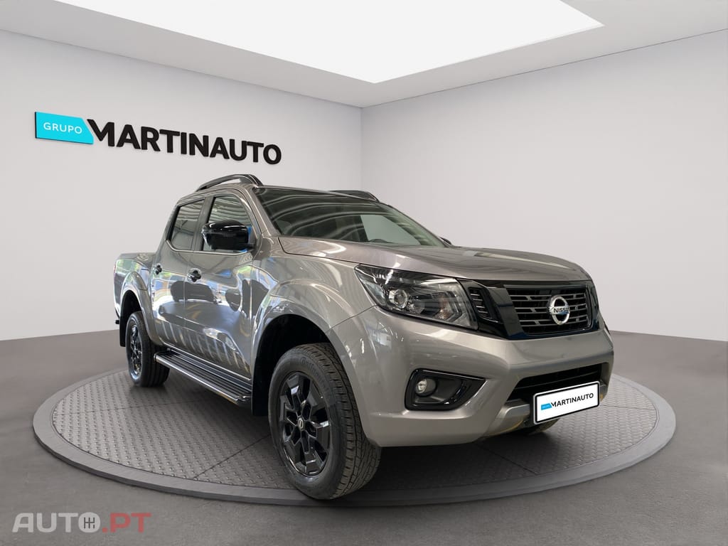 Nissan Navara 2.3 dCi CD 4WD Tekna