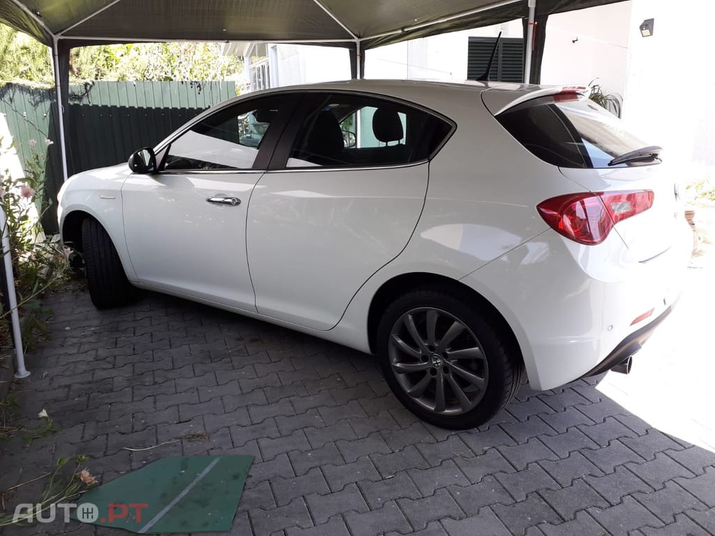 Alfa Romeo Giulietta 1.6  JTD