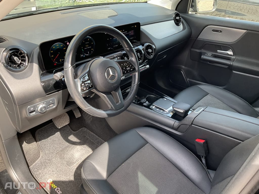 Mercedes-Benz GLA 200 d