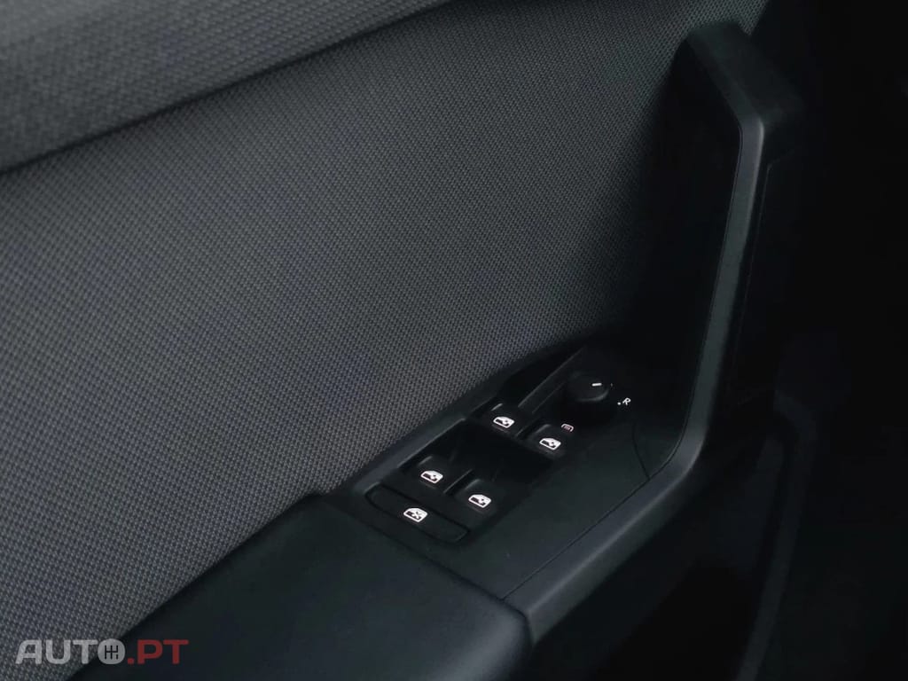 Seat Leon 2.0 TDI SPORTSTOURER STYLE