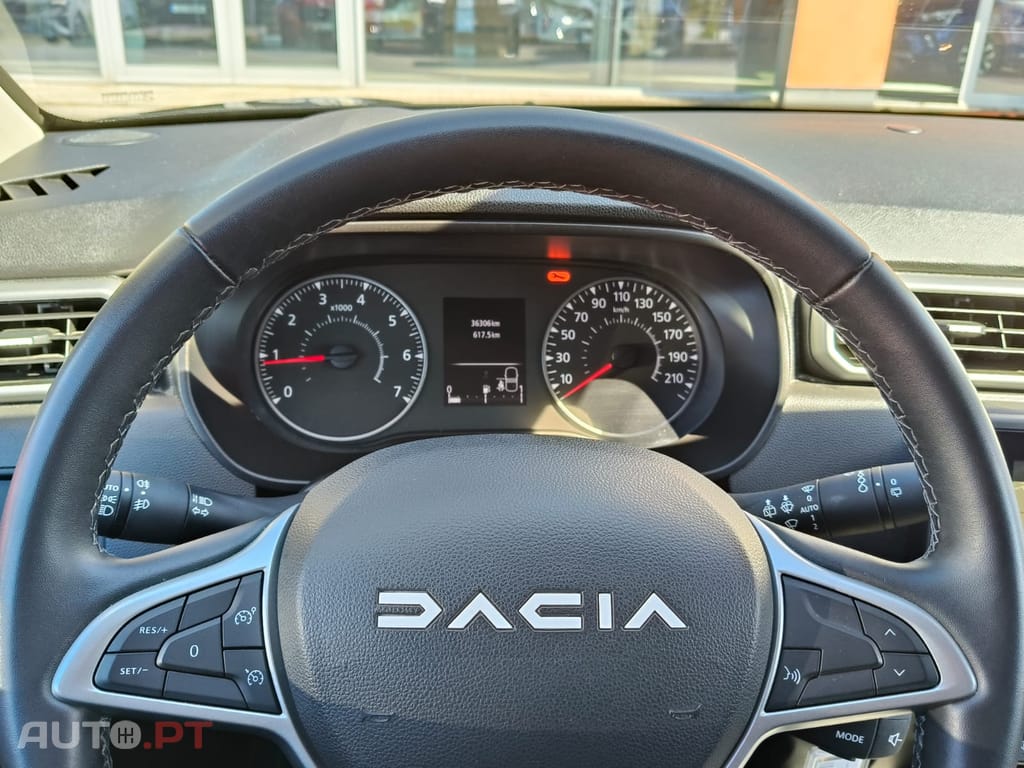 Dacia Duster Journey