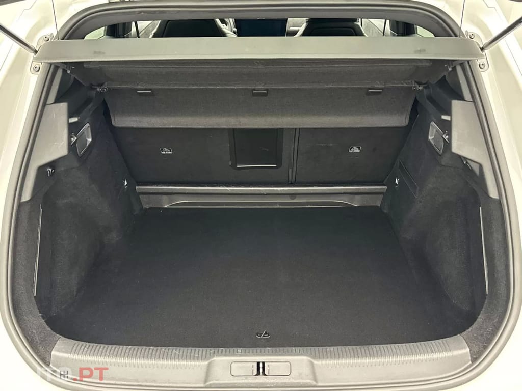 DS DS7 Crossback Performance Line