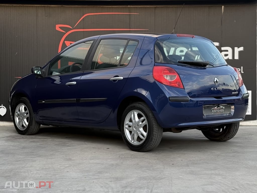 Renault Clio 1.2 16V Confort