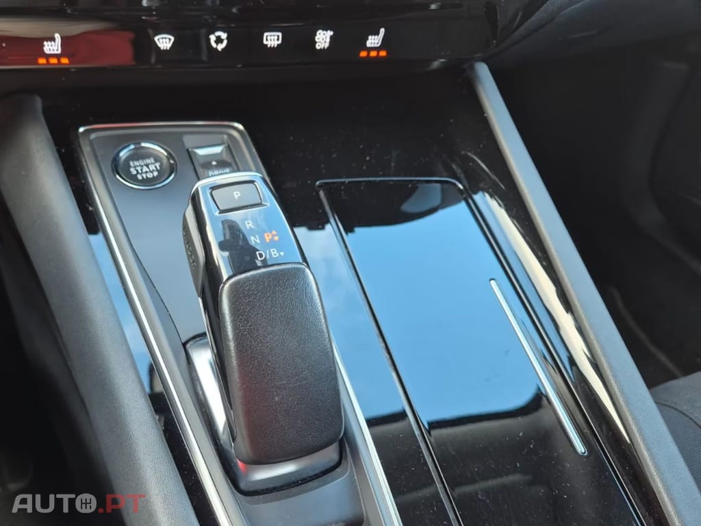 Peugeot 508 PHEV HYBRID I.V.A DEDUTIVEL