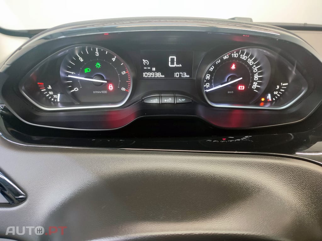 Peugeot 208 ACTIVE