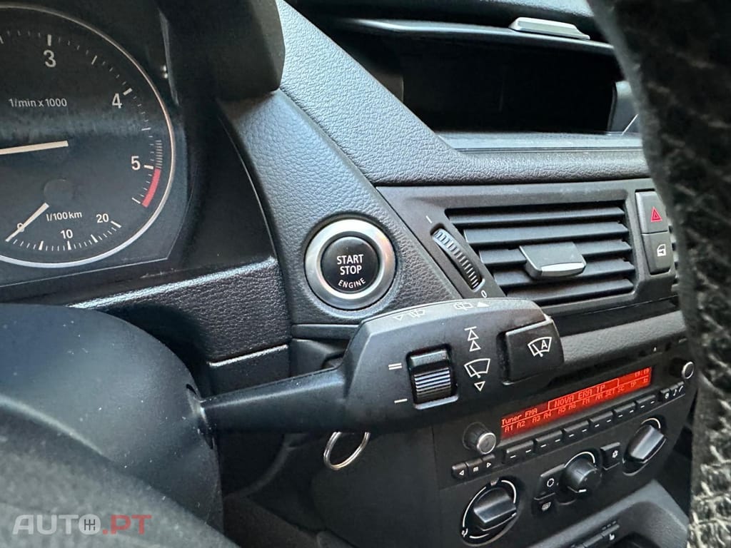 BMW X1 18 d xDrive Auto
