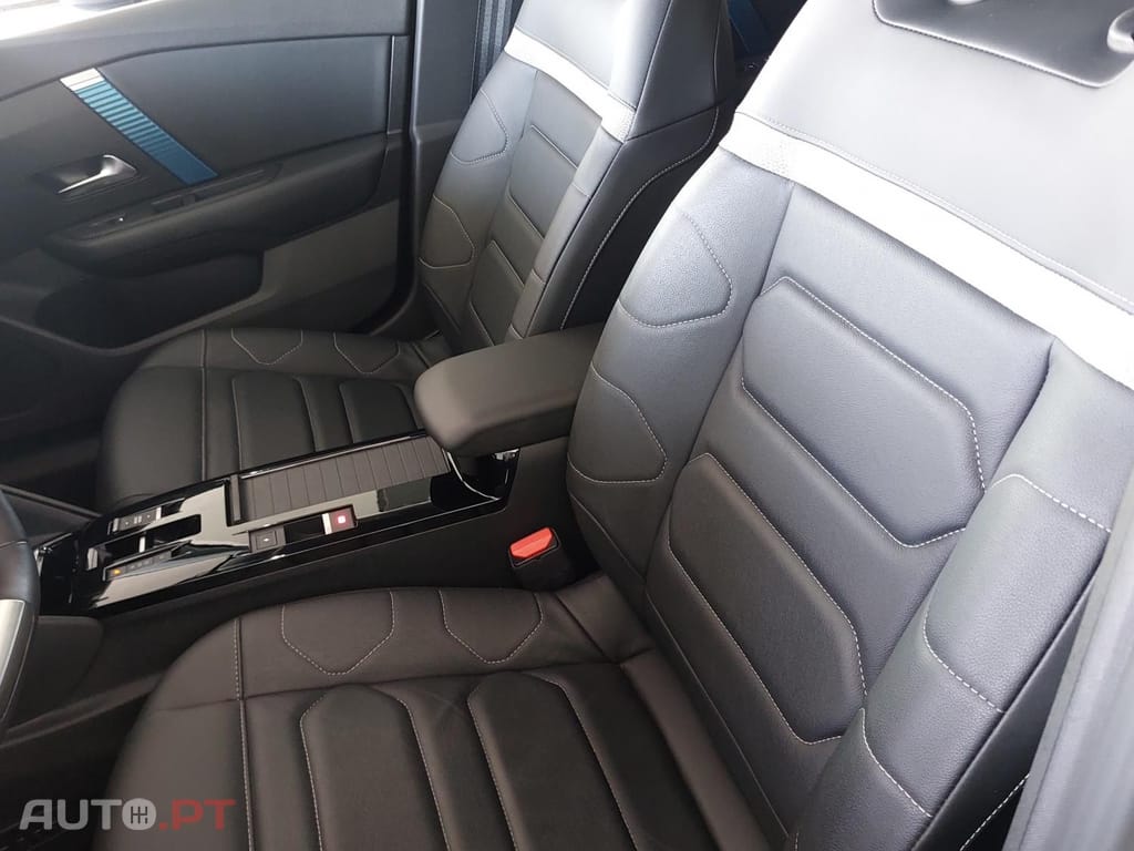 Citroen e-C4 50 kWh Shine Pack