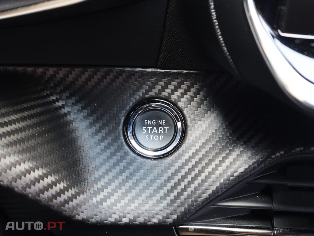 Peugeot E-208 50 kWh GT Line