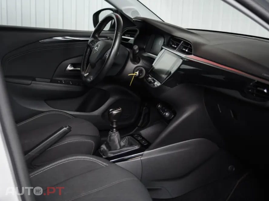 Opel Corsa 1.2 T Business Edition