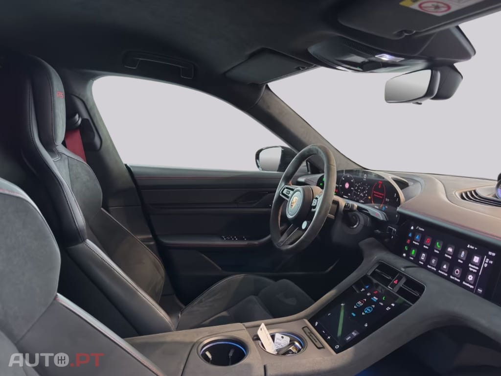 Porsche Taycan GTS I.V.A DEDUTIVEL 