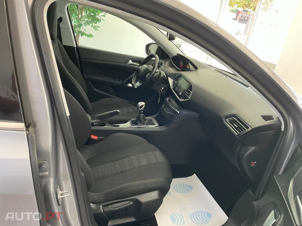 Peugeot 308 SW 1.6 BlueHDi Allure